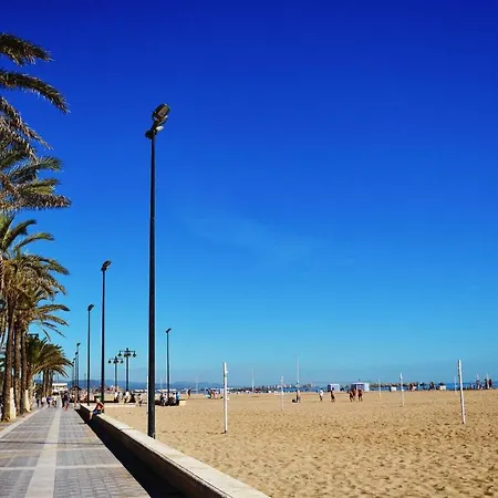 Malvarrosa Apartment *